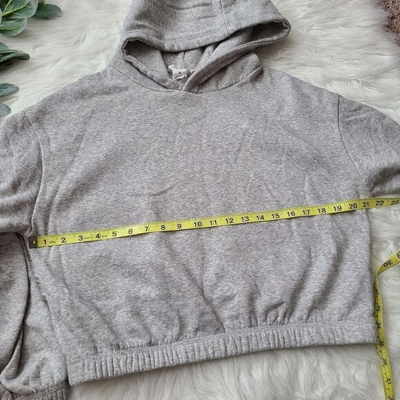 FOR THE REPUBLIC Cropped Hoodie Medium - Picture 8 of 8